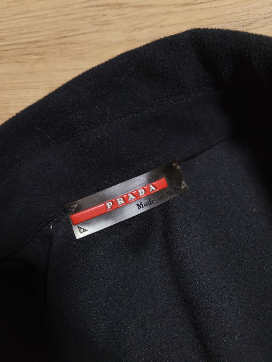 Prada 프라다 플리스 카라 하프집업 상품이미지3