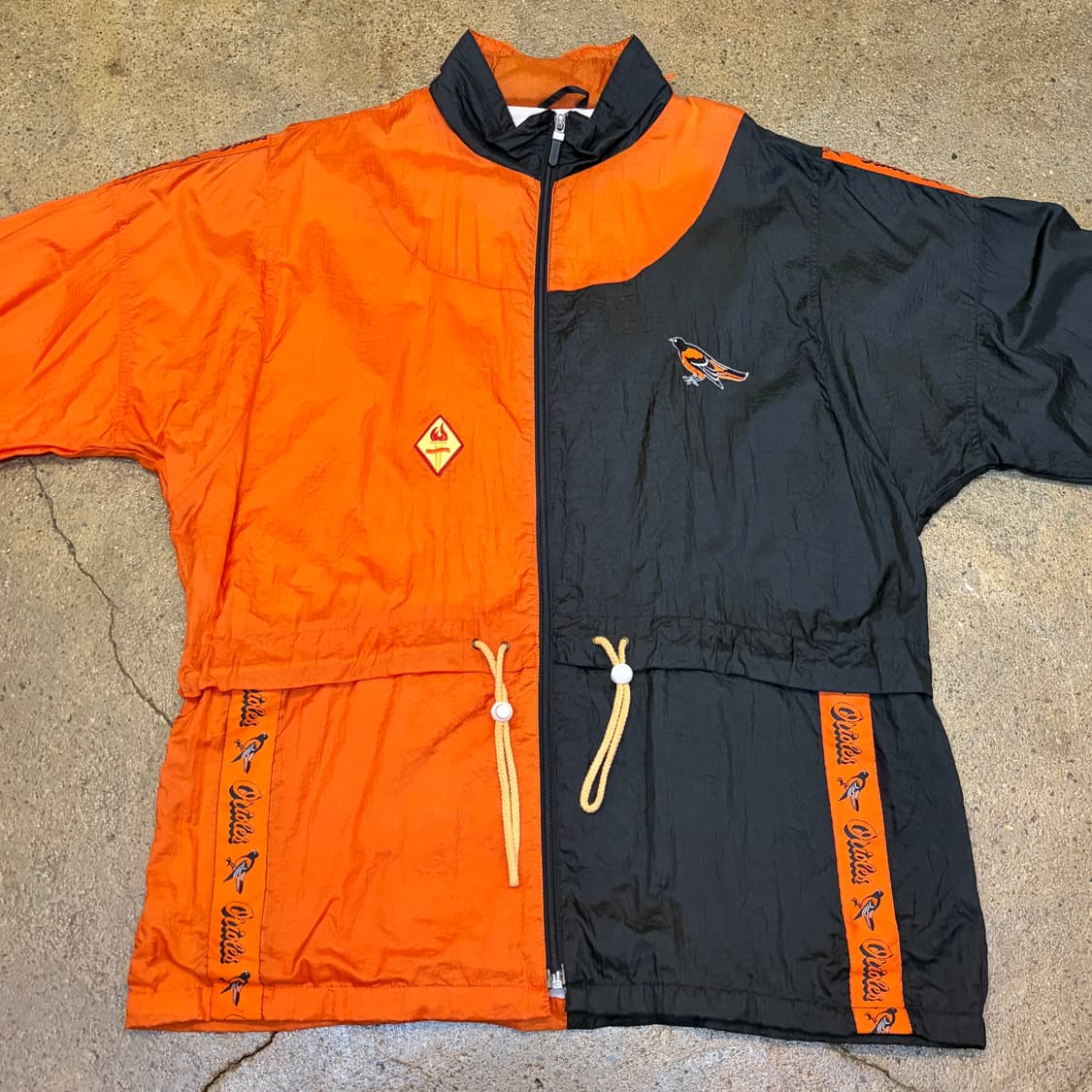 레어 90s 미국 빈티지 제뉴언머천다이즈 MLB 볼티모어 바람막이 상품이미지3