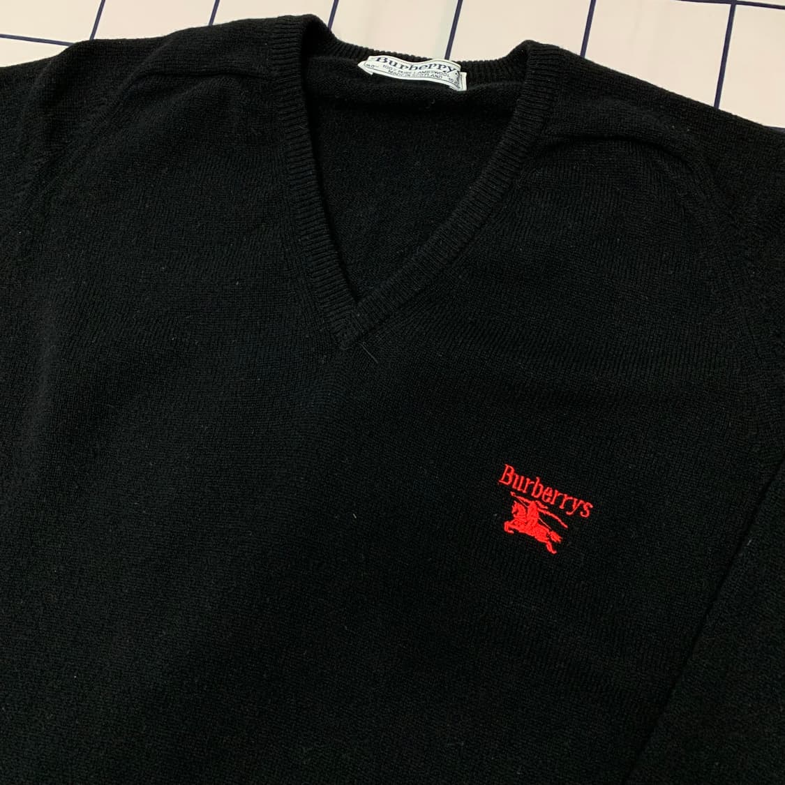버버리 블랙 렘스울니트(정품) 상품이미지4