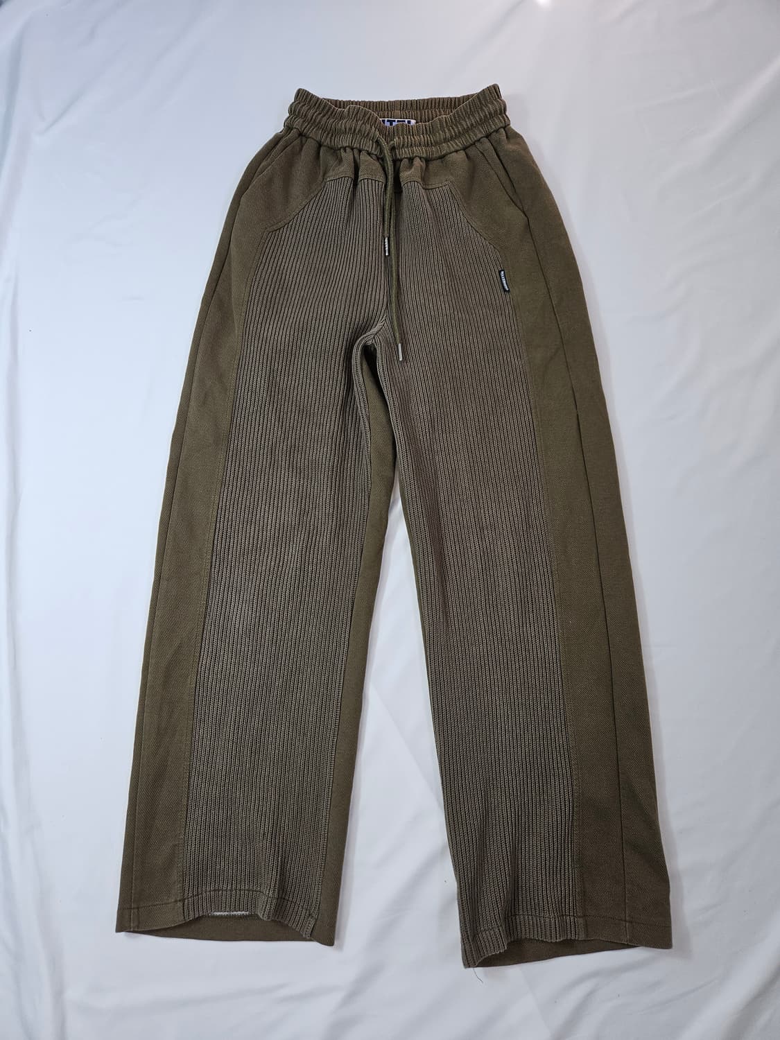 UTTI 니트 Y2K 와이드팬츠 블렌드 트레이닝 44 상품이미지1