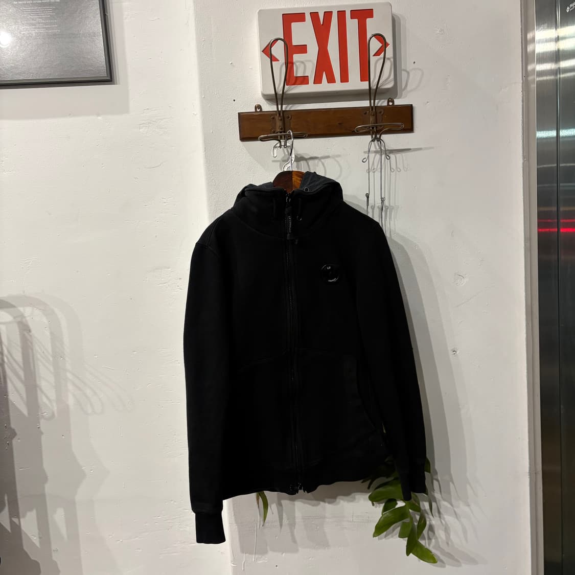 씨피컴퍼니 렌즈 더블 후드 집업 상품이미지3