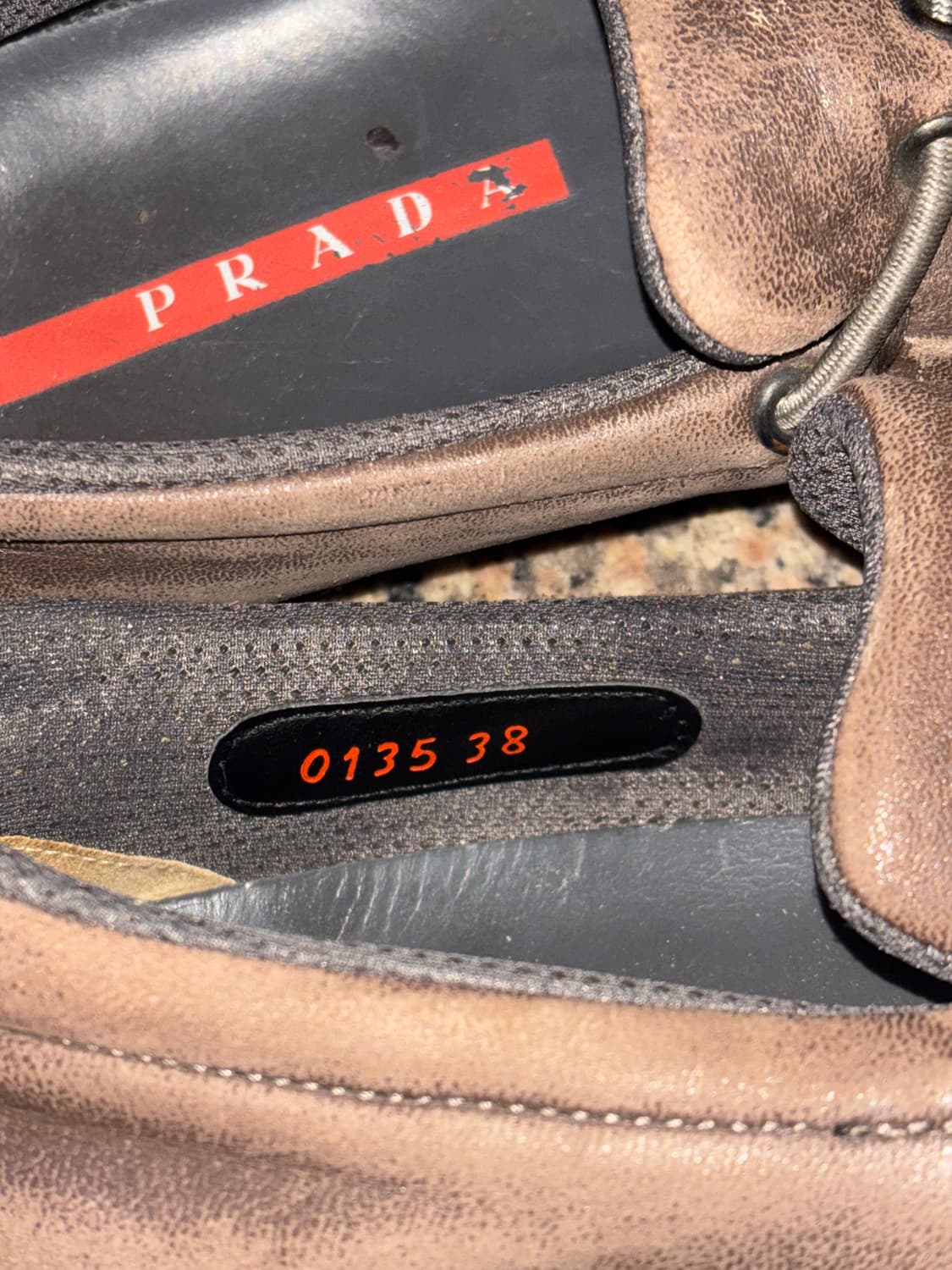 프라다 스포츠 토글로퍼 브라운 38 상품이미지5