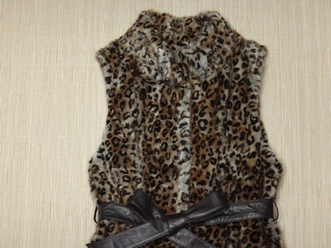 (55size) 카시바디 표범무늬 리얼 밍크 베스트 상품이미지3