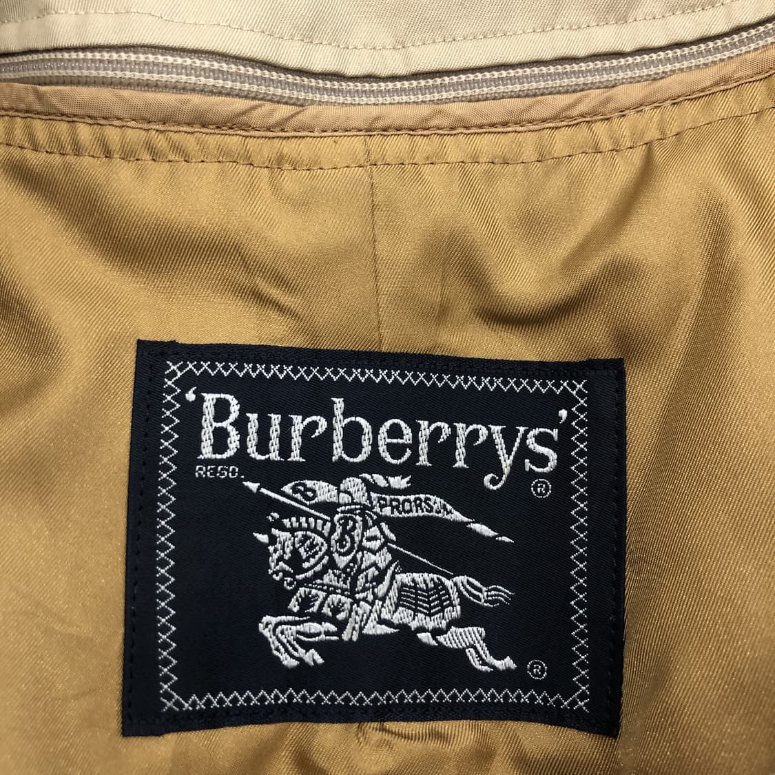 버버리 JPN 트렌치코트 내피분리가능 66 넉넉  상품이미지7