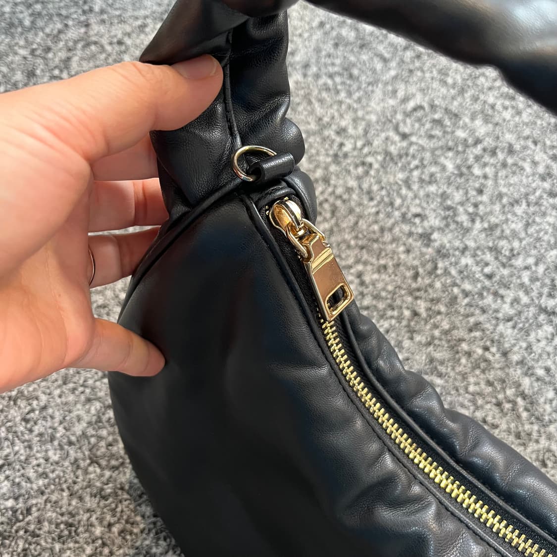 saint scott 세인트스코트 레더 숄더백 상품이미지5