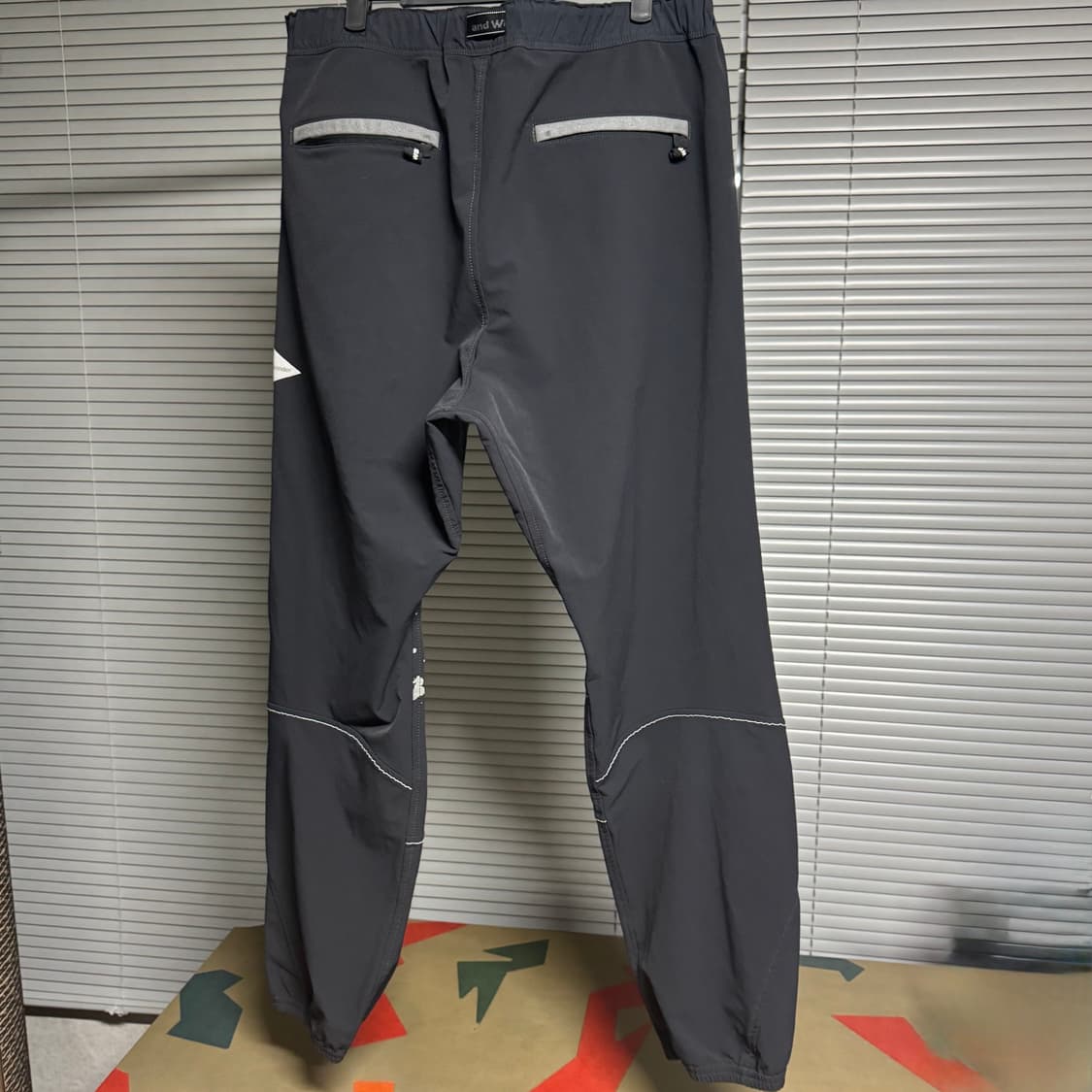 and wander painting track pants 상품이미지6