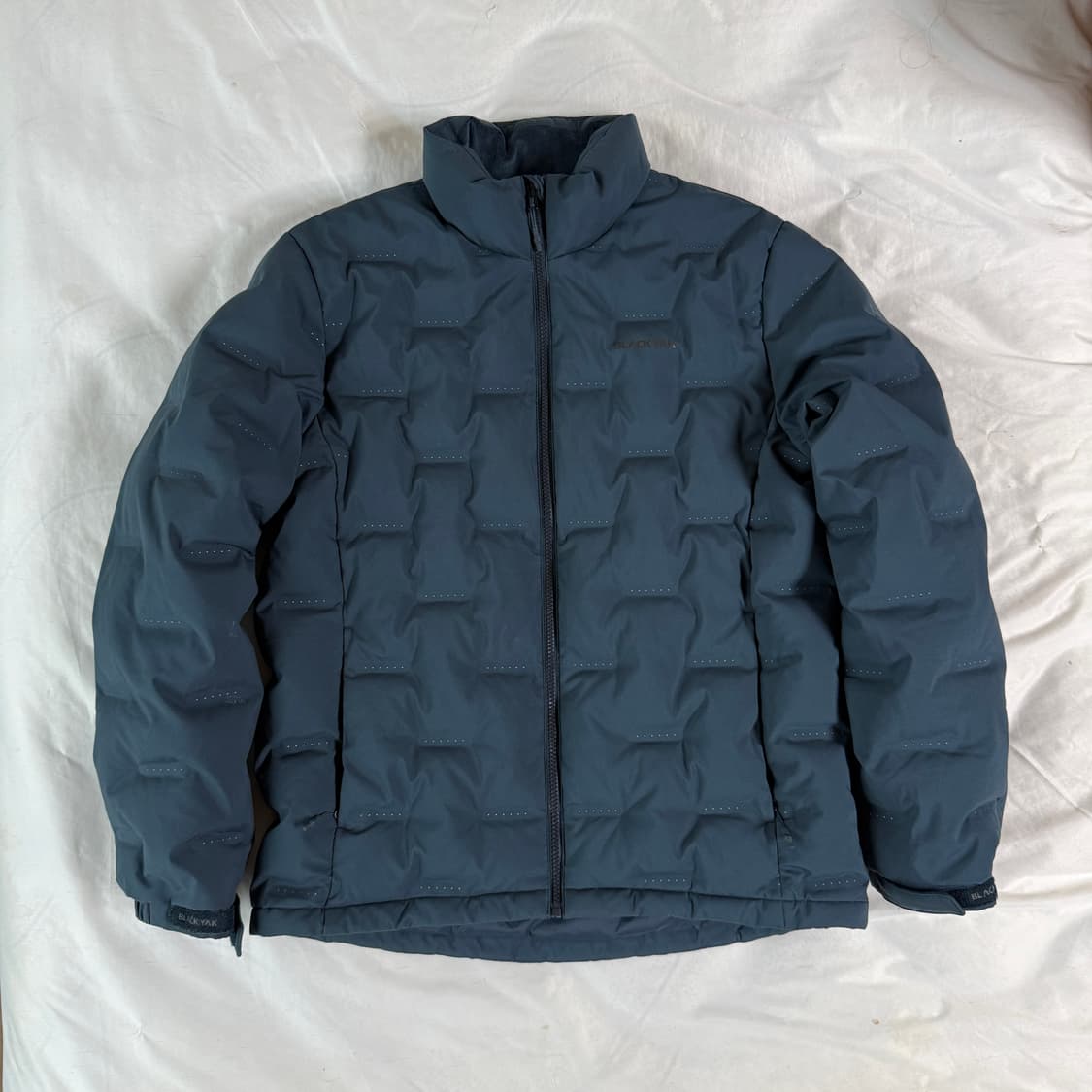 블랙야크 신형 구스다운 경량패딩 L 상품이미지1