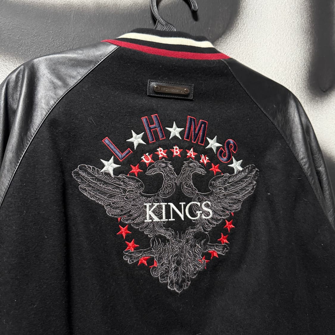 정품 Les Hommes 레스옴므 이탈리아 자수 디테일 바시티 자켓 상품이미지5