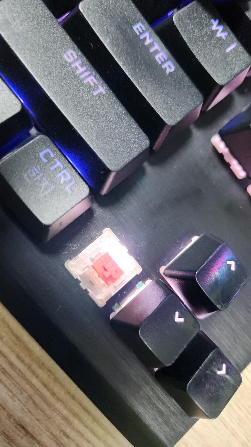 # 커세어 K70 RGB TKL 기계식 게이밍 유선 텐키리스 키보드 상품이미지9