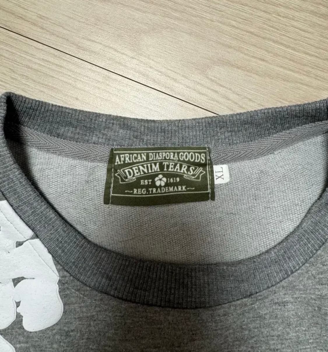 데님티어스 XL 티셔츠 상품이미지3