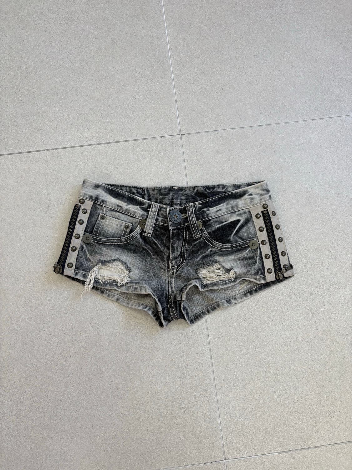 d.i.a. 데님 지퍼 디테일 숏츠 상품이미지2