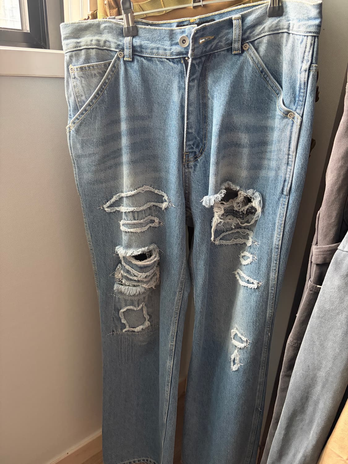 Blackout 05damage jeans L 상품이미지1