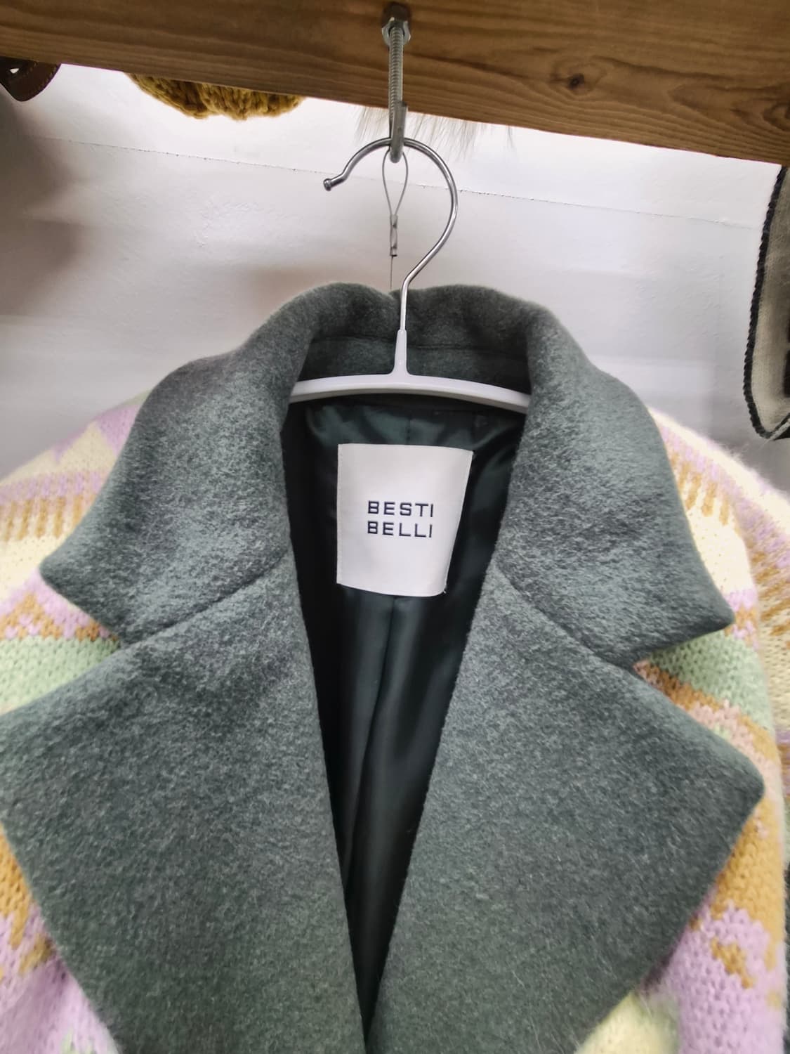 베스티벨리 핸드메이드 코트 상품이미지3