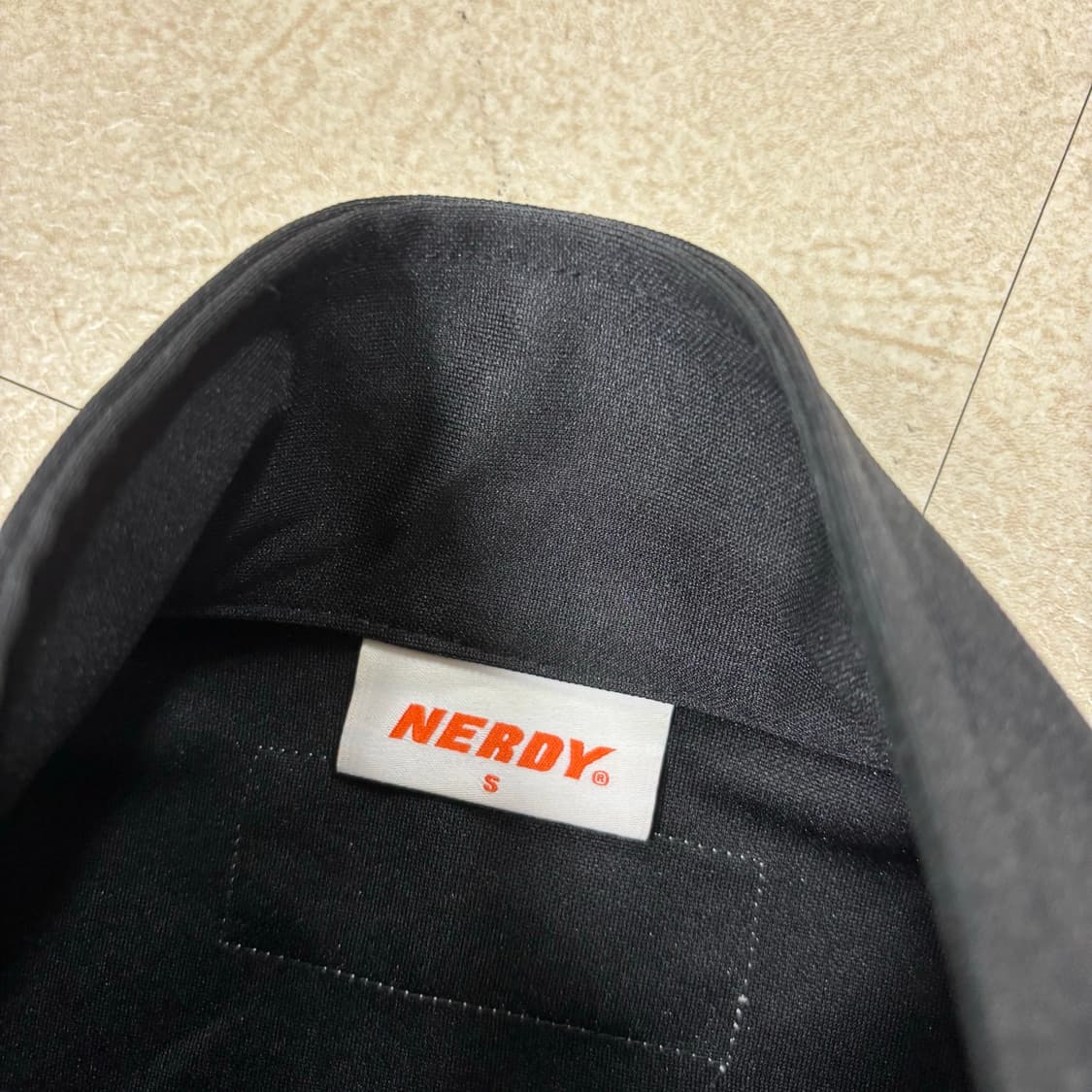 널디 블랙 사이드라인 져지 상품이미지3