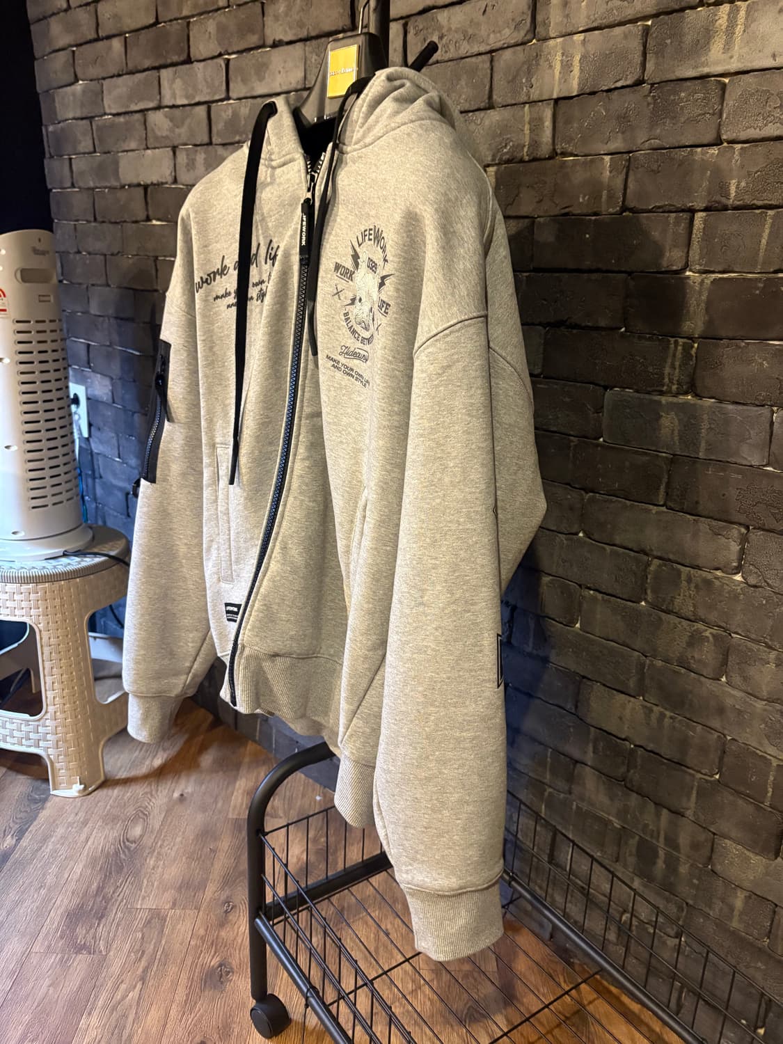 [중고/L/오버핏] 라이프워크 후드집업 상품이미지3