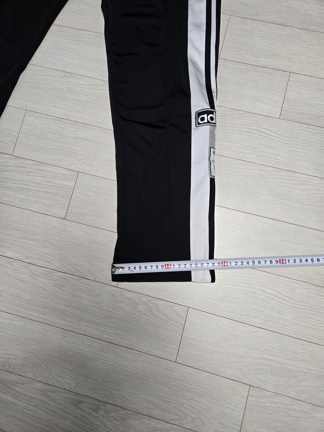 아디다스 아디브레이크 트랙 팬츠 상품이미지6