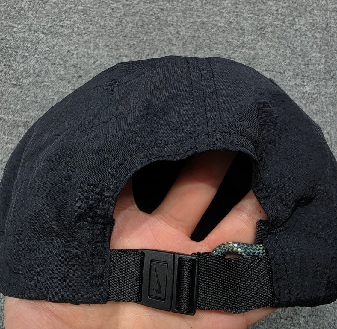 나이키 클럽 언스트럭처 스우시 아웃 도어 캡 모자 블랙 L/XL 상품이미지5