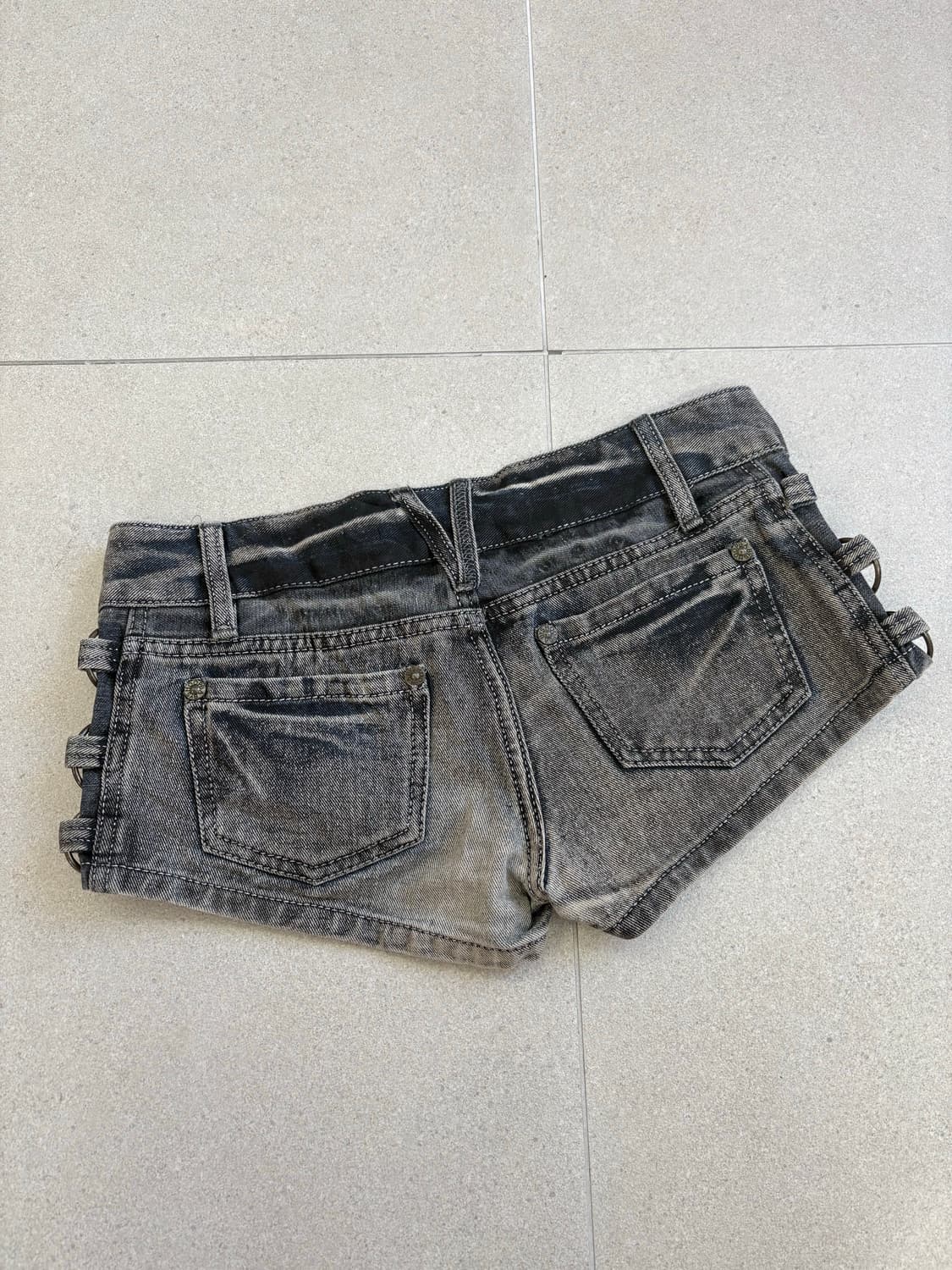 워싱 데미지 링 숏츠 상품이미지5