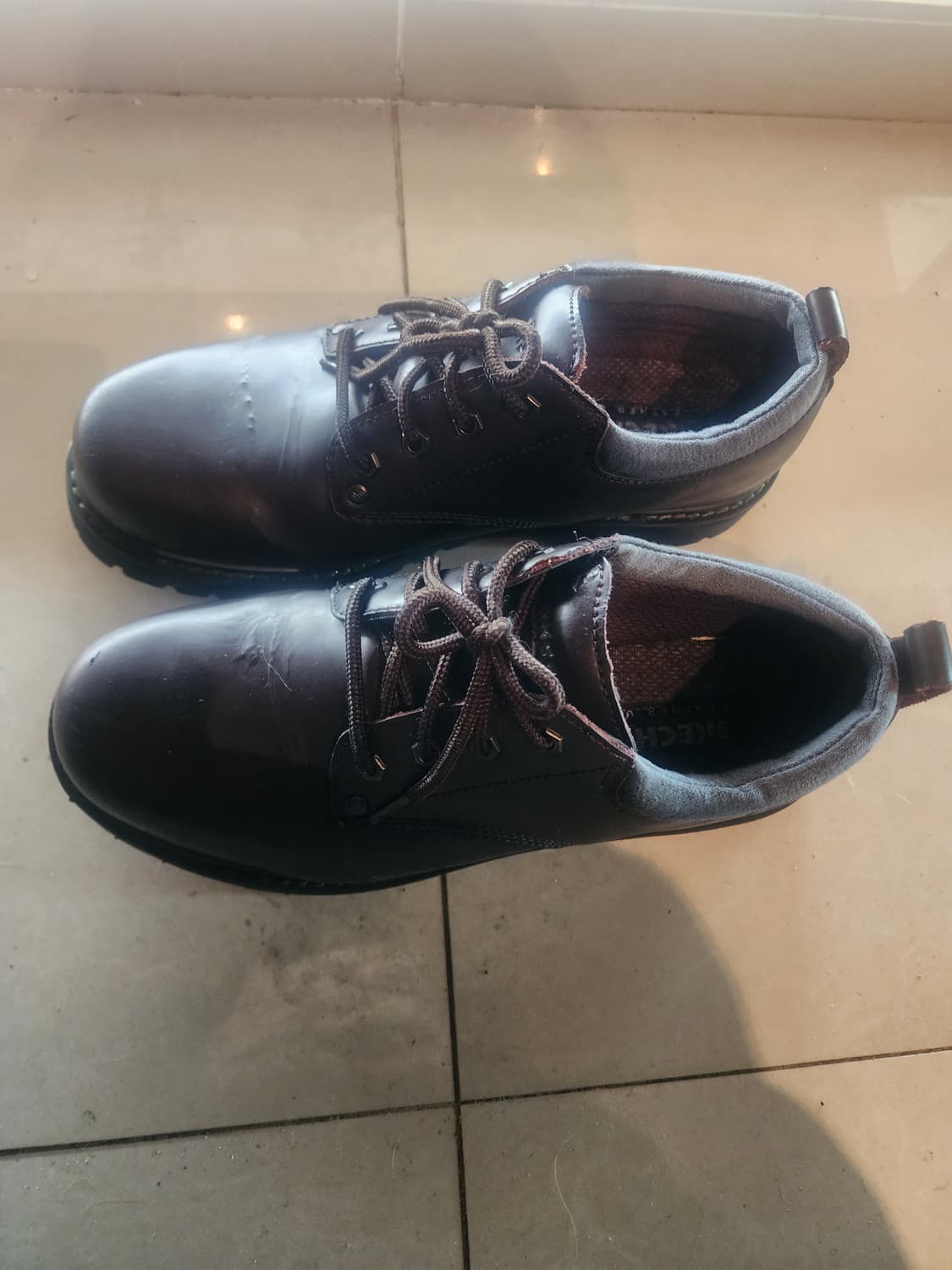 SKECHERS 스케쳐스 남자 단화 팜. 280사이즈 남성 가죽 구두 상품이미지1