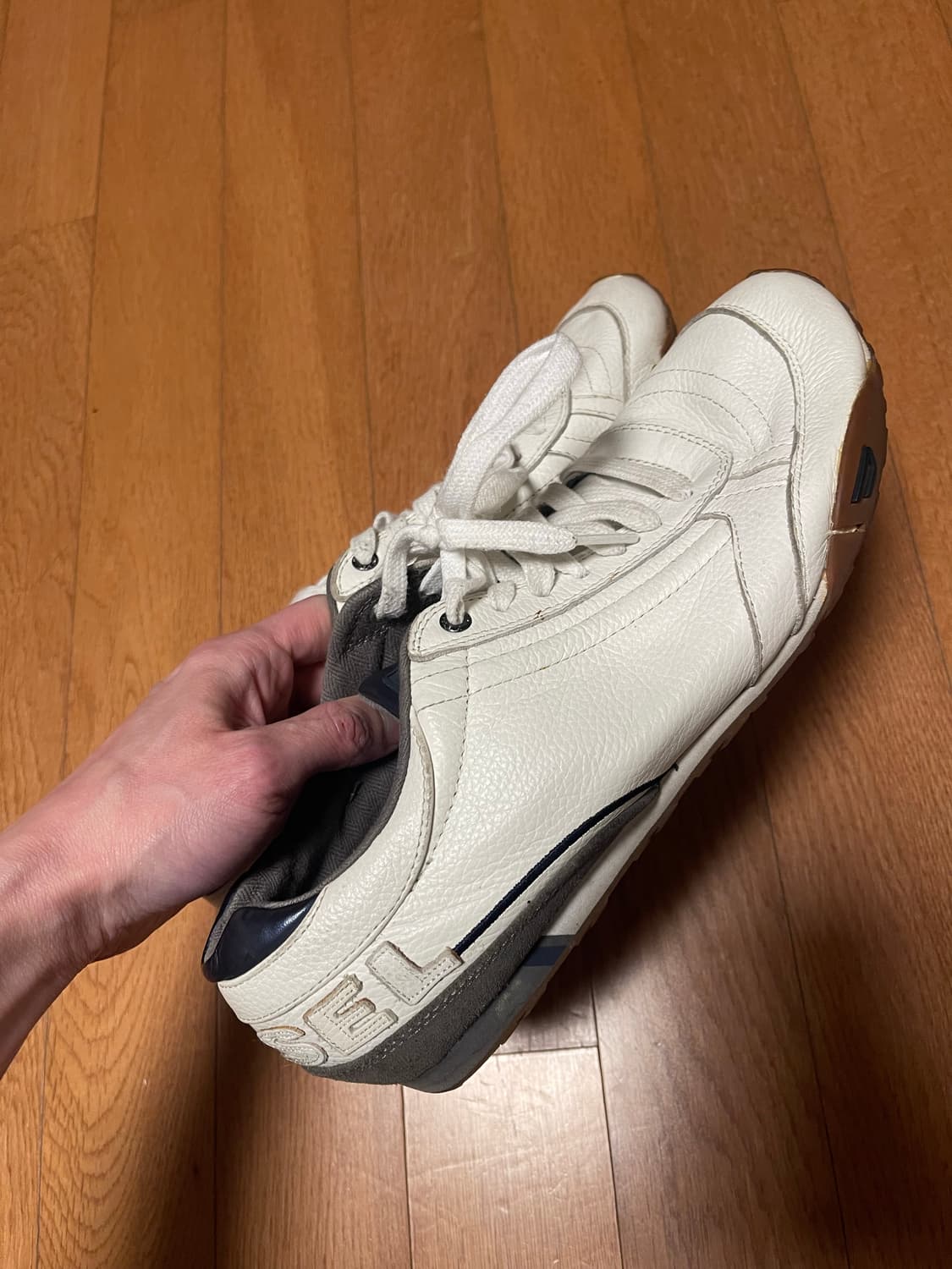 디젤 Diesel 가죽 스니커즈 흰색 화이트 265 상품이미지3