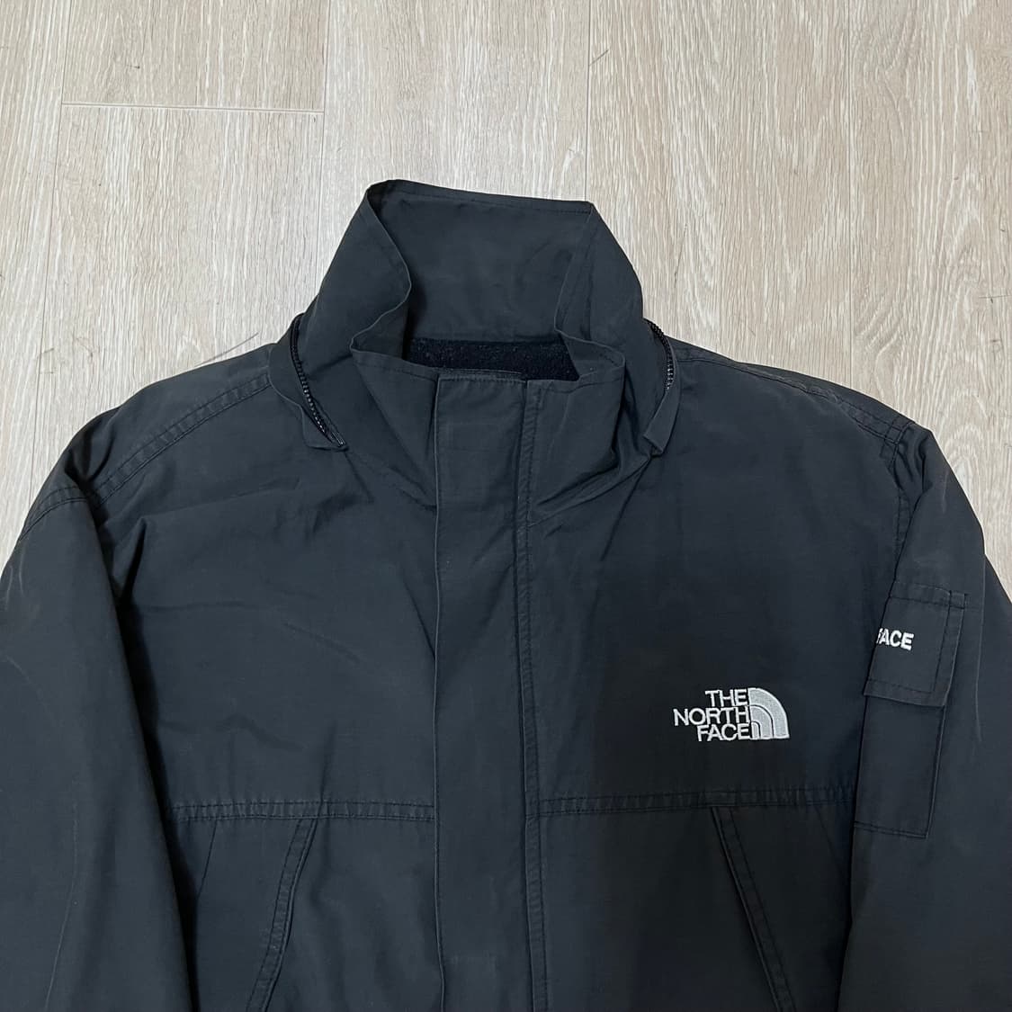 노스페이스 사이드패치 화이트라벨 로고 바람막이 자켓 M(95) 상품이미지4
