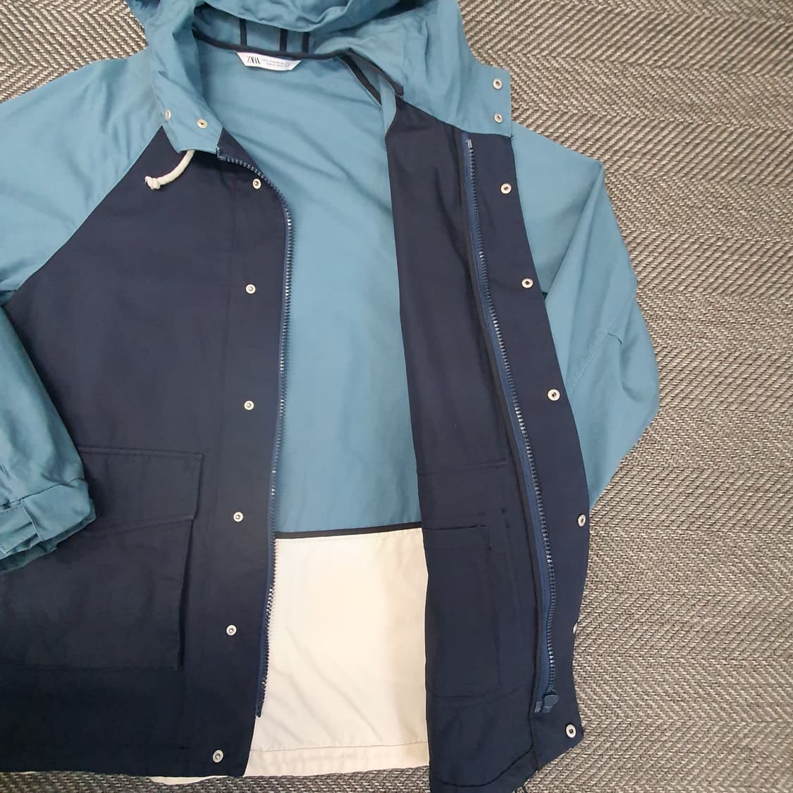 자라 칼라블록 간절기 후드집업 자켓 남자105~110 상품이미지6