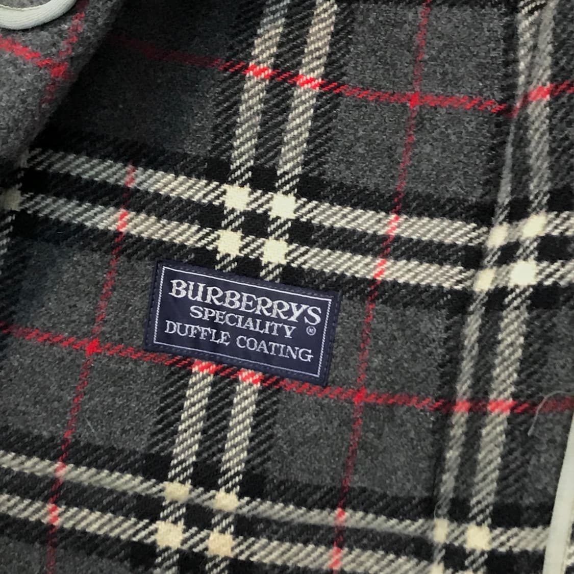 버버리 잉글랜드 스페셜리티 그레이 울 더플코트 남성 115 여성 오버핏 상품이미지8