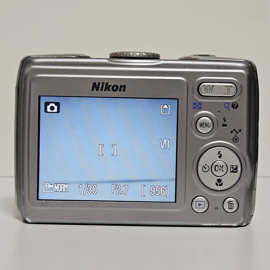 Nikon coolpix p4 니콘 쿨픽스 p4 상품이미지2