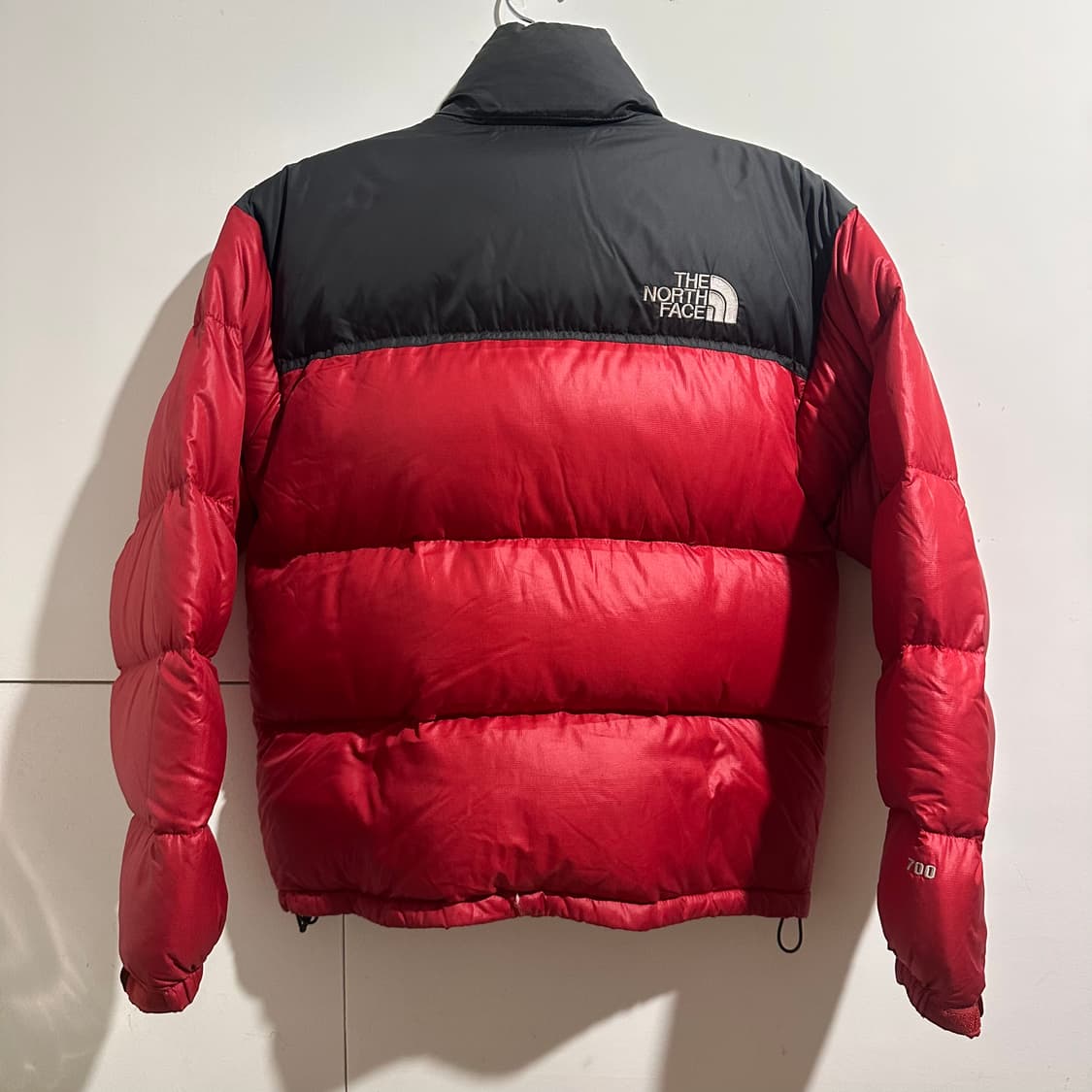 노스페이스 눕시 레드 패딩 상품이미지5
