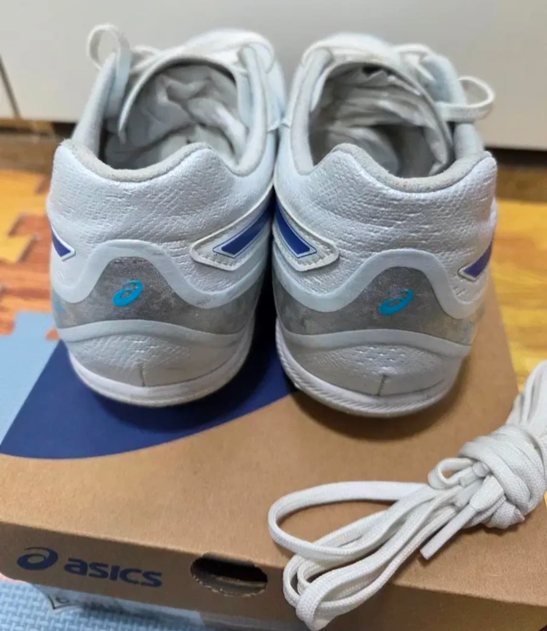 아식스 DS 라이트 프로 AG 흰파 + 매직레이스 2.0 상품이미지4