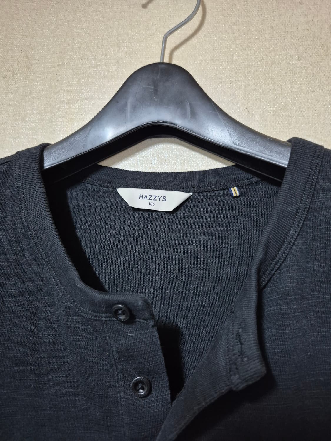 헤지스 슬럽 헨리넥 긴팔티 상품이미지4