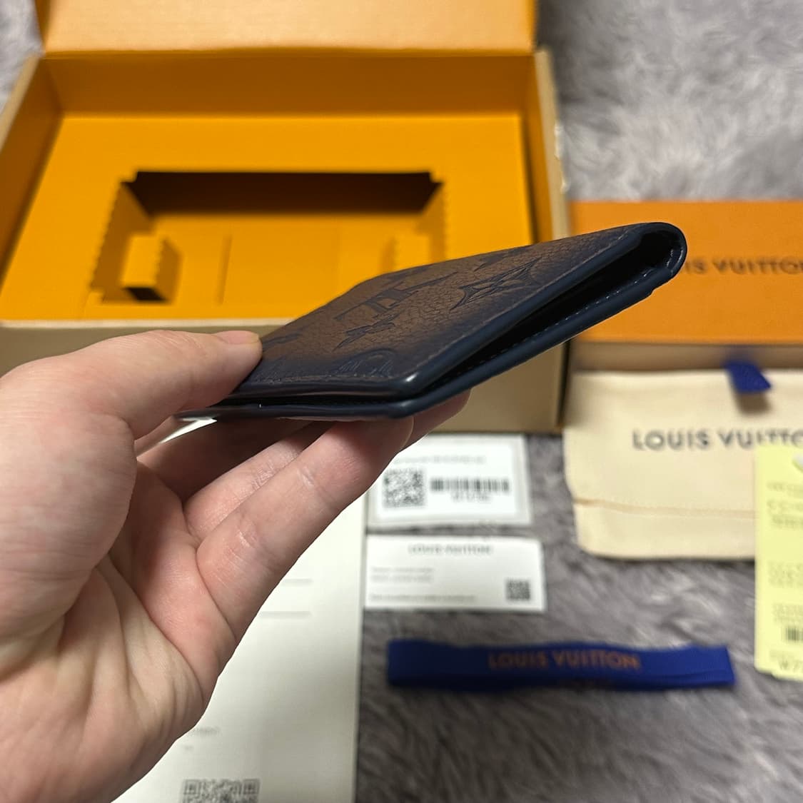 [풀구성] 루이비통 이클립스 쉐도우 오거나이저 카드지갑 네이비 상품이미지6