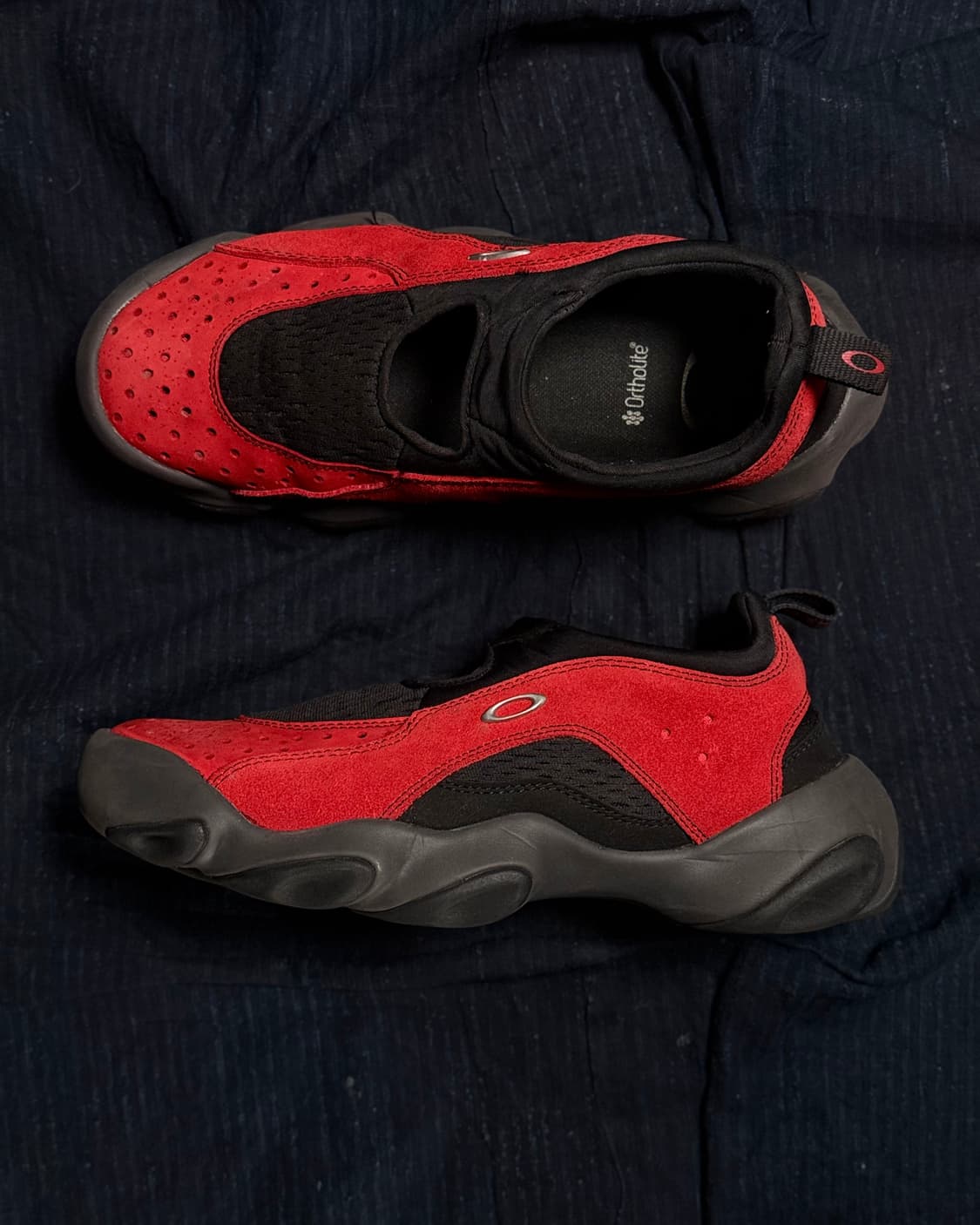 오클리 x 브레인 데드 스웨이드 플래쉬 샌들 [라바/블랙] US9 상품이미지1