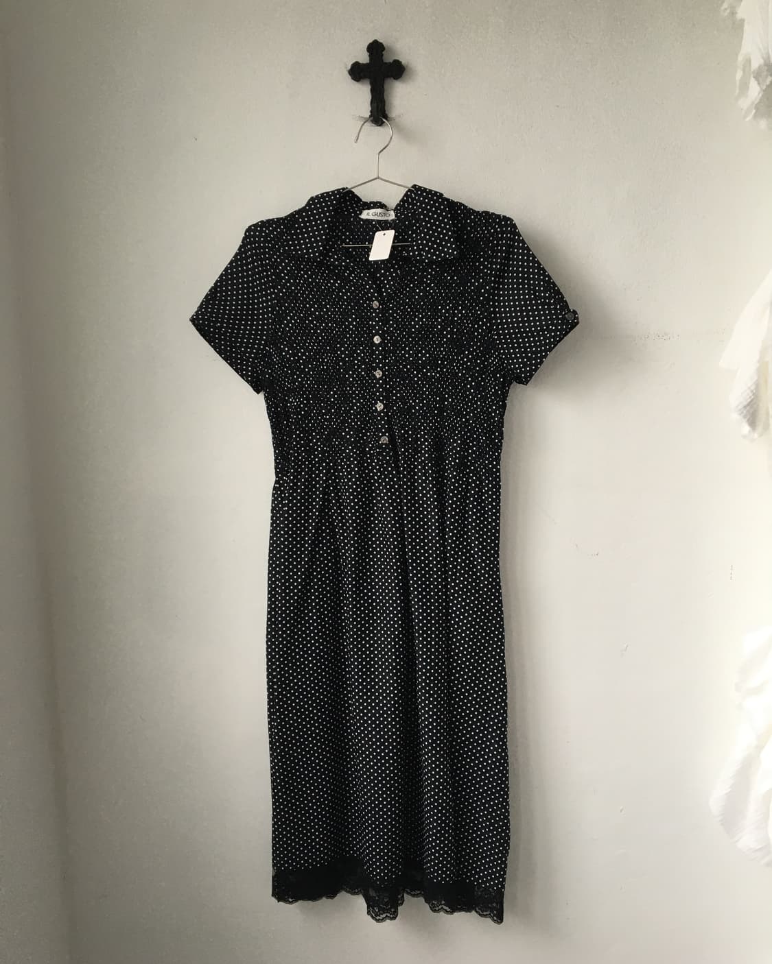 Embroidery point dot pattern onepiece 상품이미지2