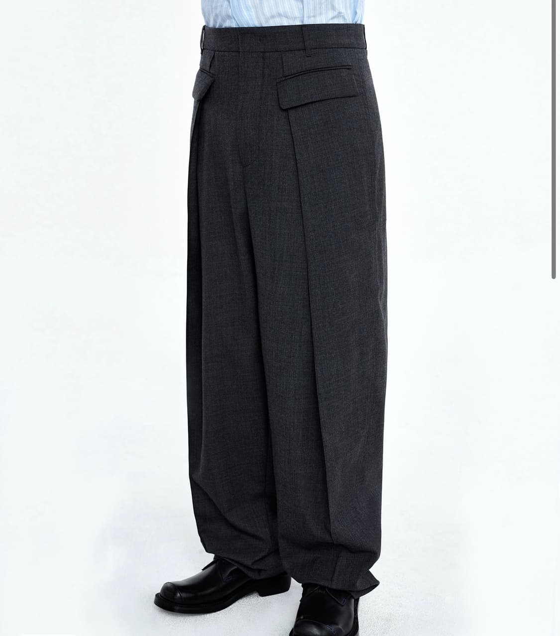 아더에러 슬렉스 FRAN SLACKS  A1사이즈 새상품 상품이미지4