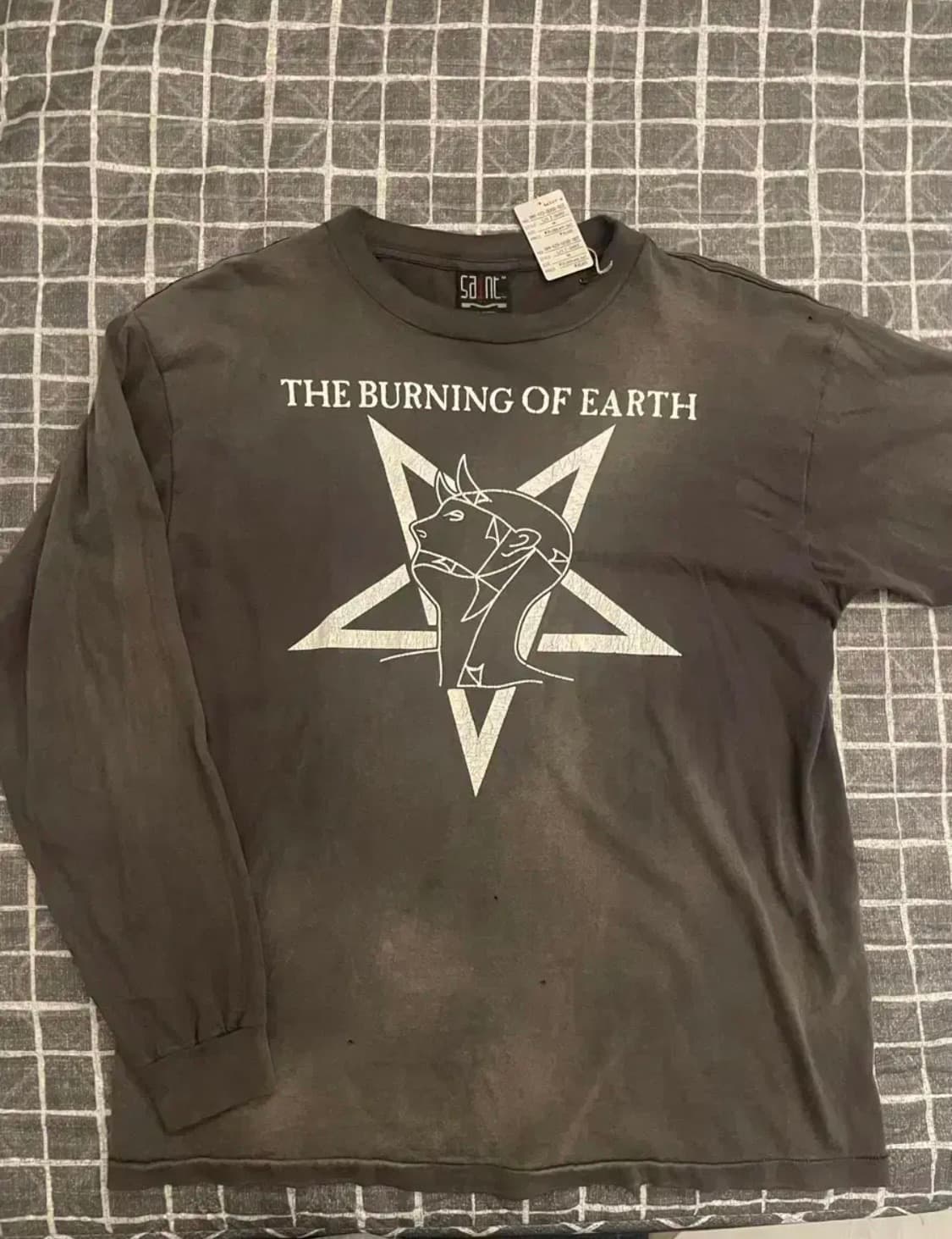 세인트미카엘 롱슬리브 the burning of earth 상품이미지1
