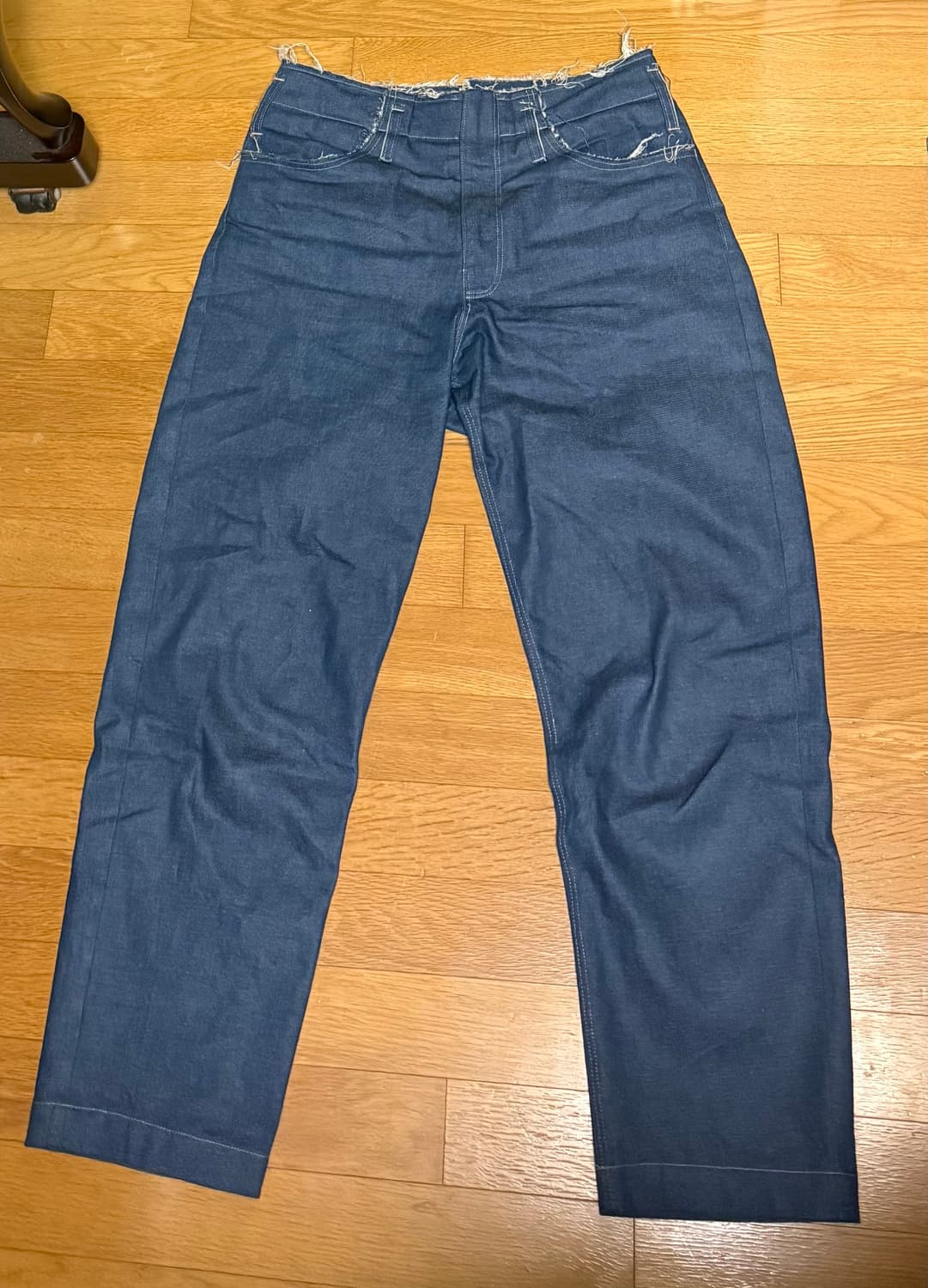 카미엘 포트젠스 24fw 노멀진 블루 상품이미지1