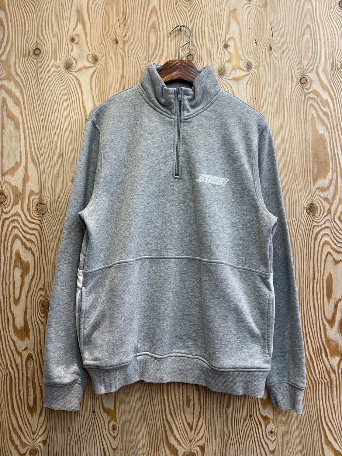 스투시 반집업 맨투맨 상품이미지1