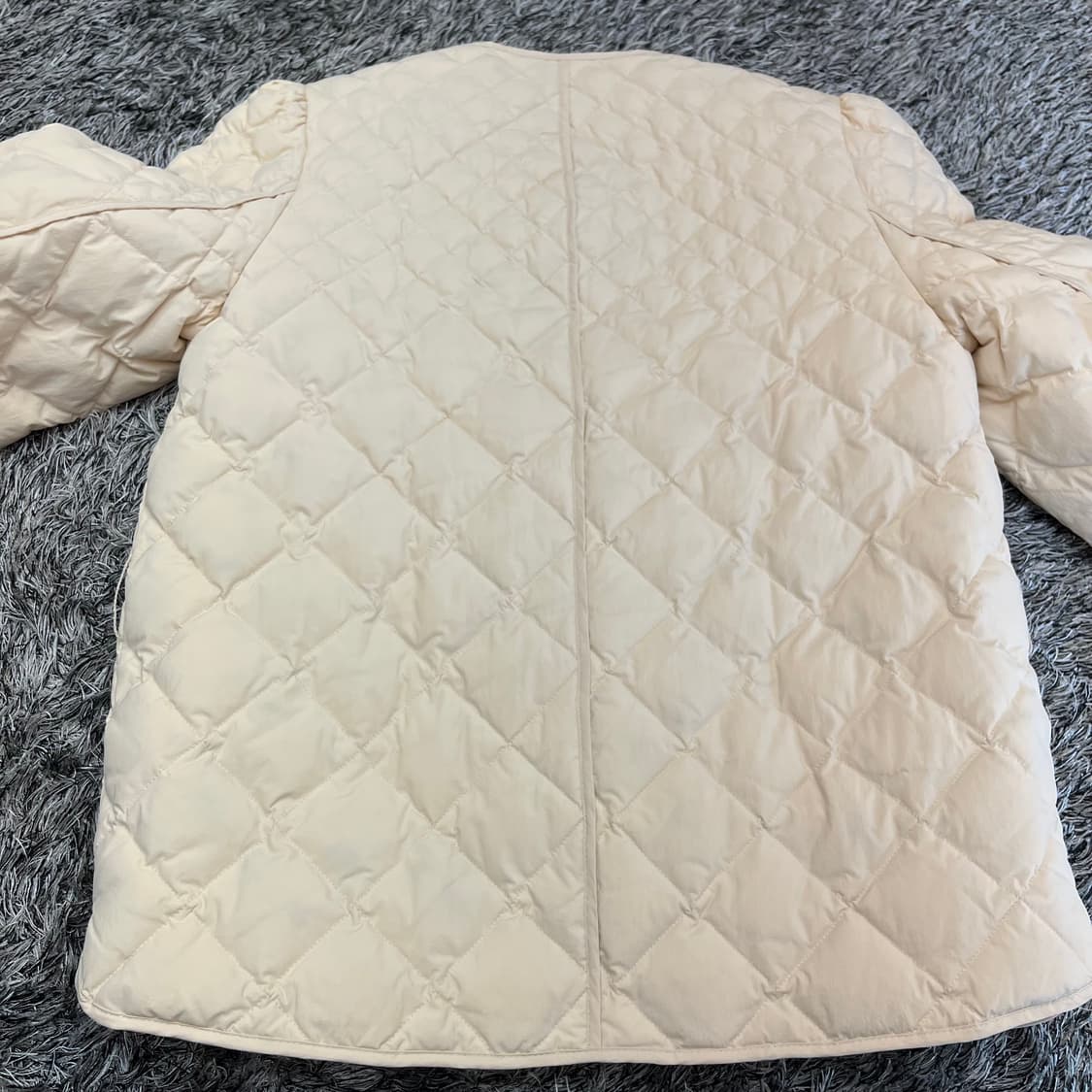 써스데이아일랜드 여성 경량 오리털 패딩 85-160(S) 상품이미지4