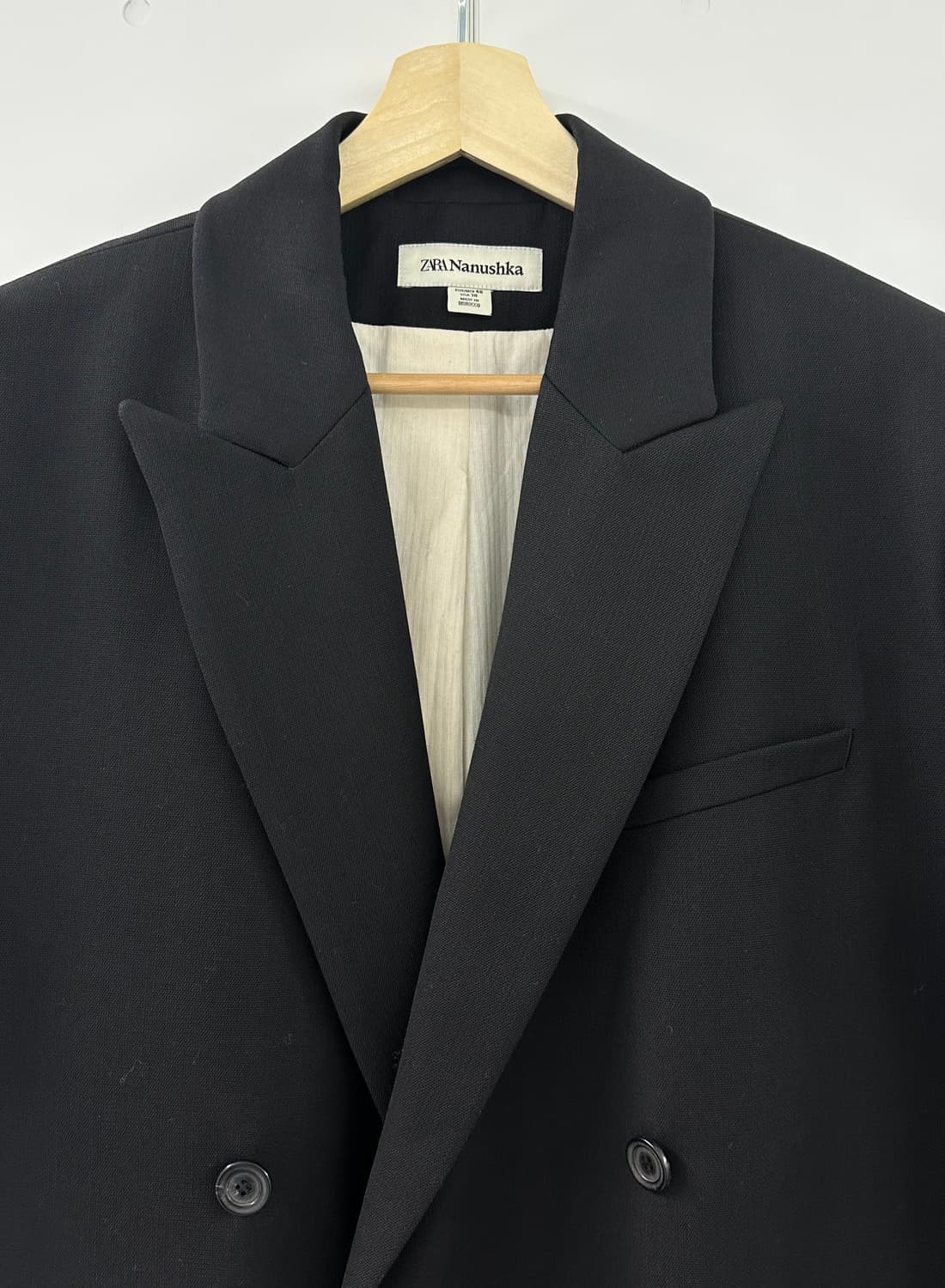 ZARA X Nanushka 더블 버튼 자켓 (블랙 48, 새상품) 상품이미지4