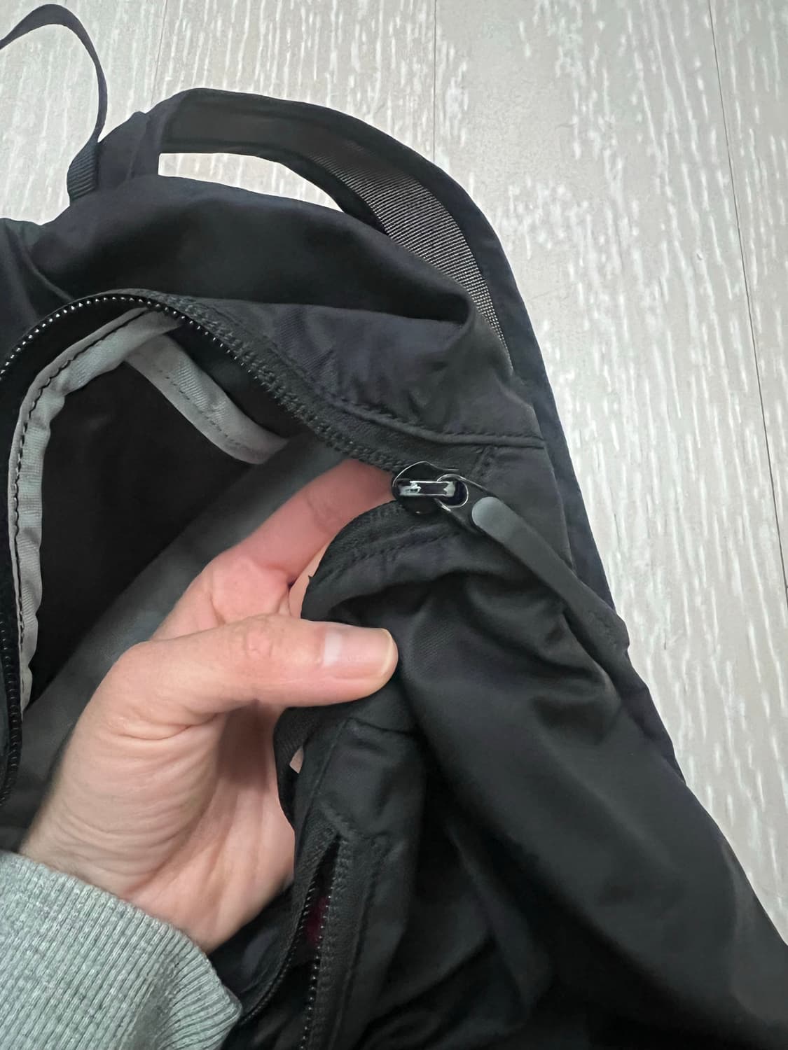 아크테릭스 헬리아드 15 검정 상품이미지4