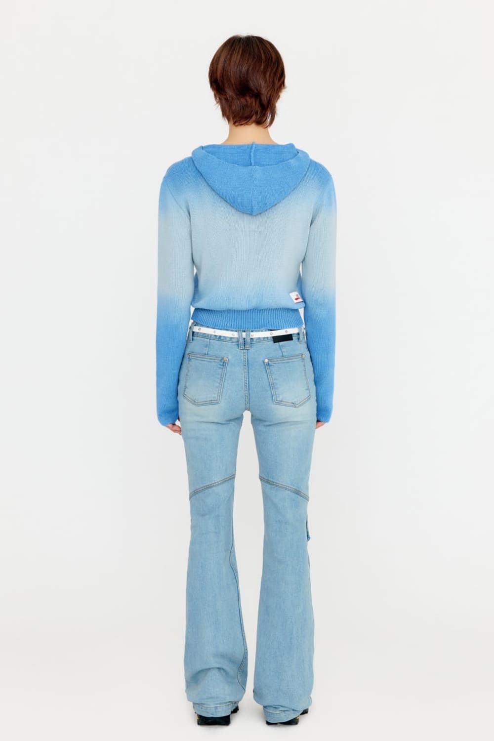 유즈 그라데이션 크롭 후드 니트탑 상품이미지2