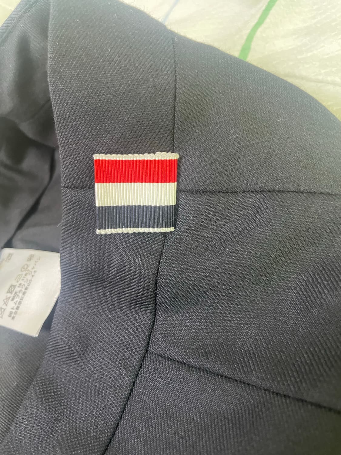 톰브라운 슬랙스 40사이즈 팝니다 상품이미지1