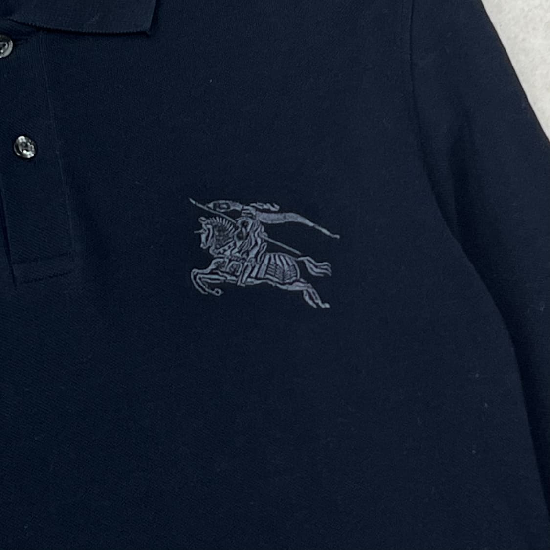 버버리 기마로고 카라티셔츠 s09682 상품이미지5