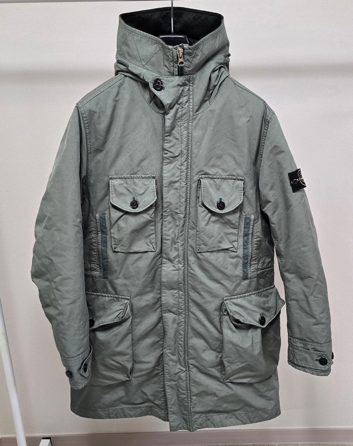 스톤아일랜드 다비드 TC 다운 파카 패딩 L사이즈 100 판매 상품이미지1