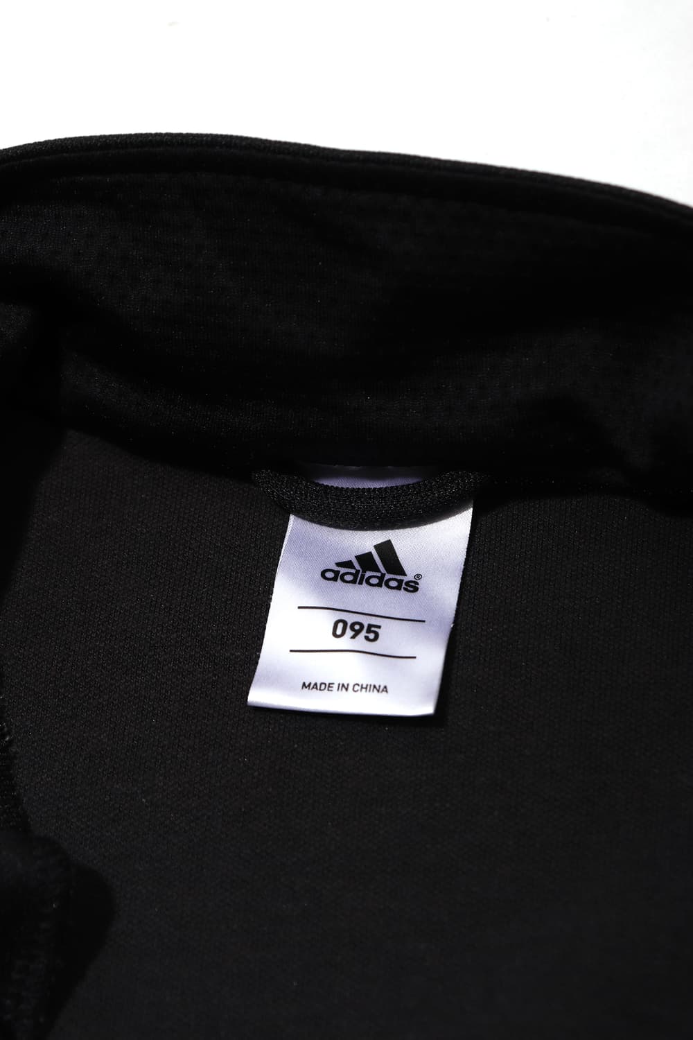 ADIDAS 블랙 워싱 집업 점퍼 size 95 상품이미지3