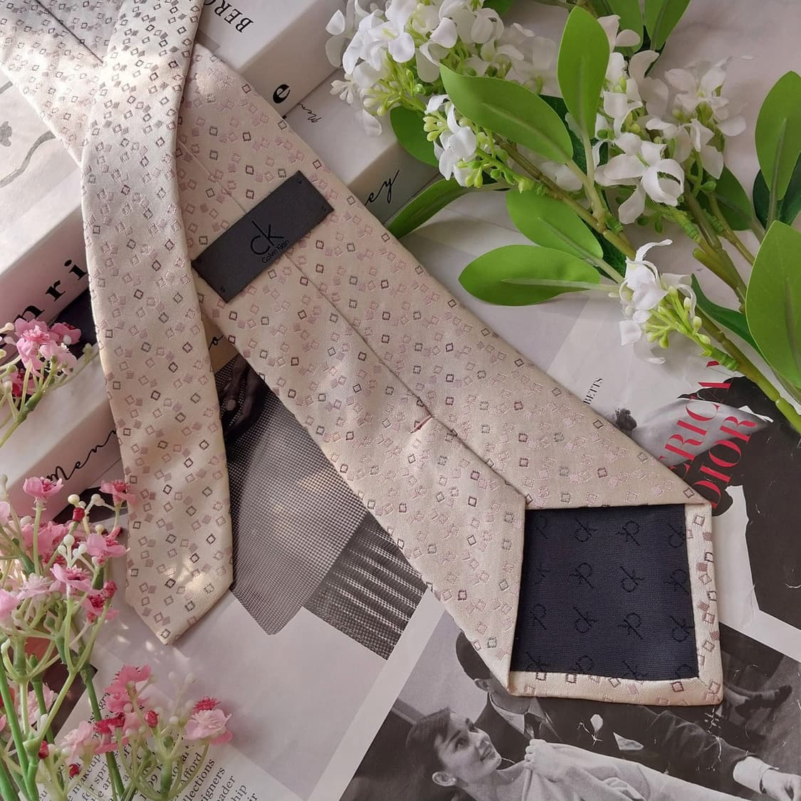 캘빈클라인 실크 아이보리 핑크 패턴 넥타이 8.7cm A+등급 K1841 상품이미지5