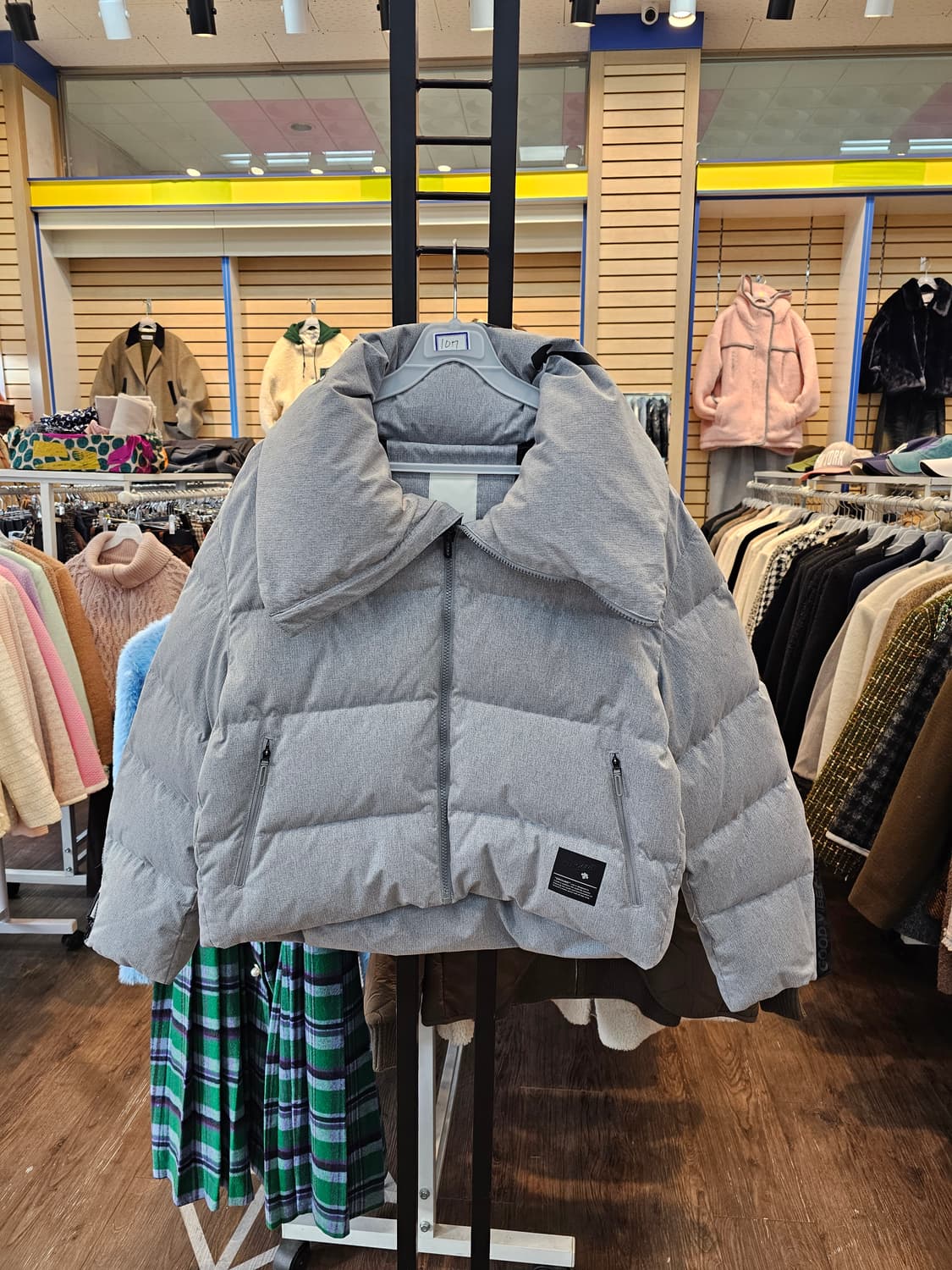 no.107 데상트 덕다운 숏패딩 크롭패딩 (XS) 상품이미지1