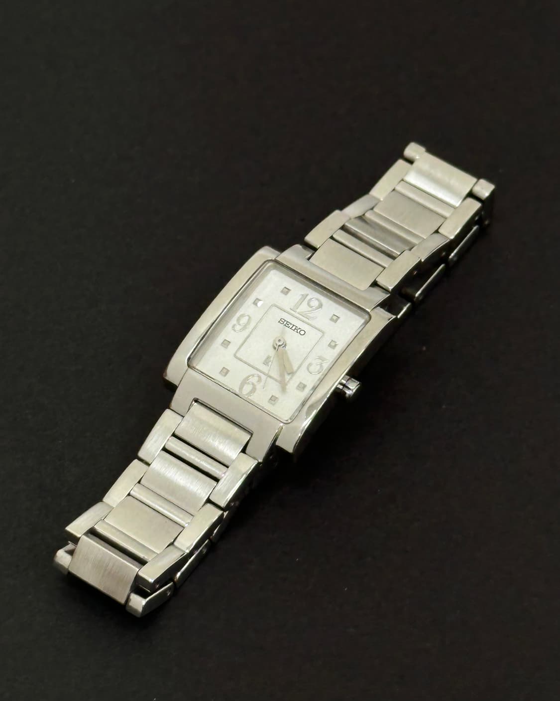 세이코 루키아 렉탱귤러 쿼츠 시계 상품이미지4