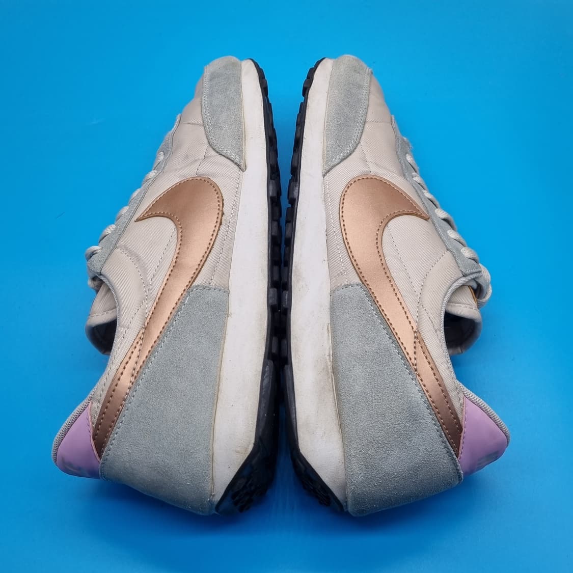 나이키 데이브레이크 메탈골드 운동화285 상품이미지5